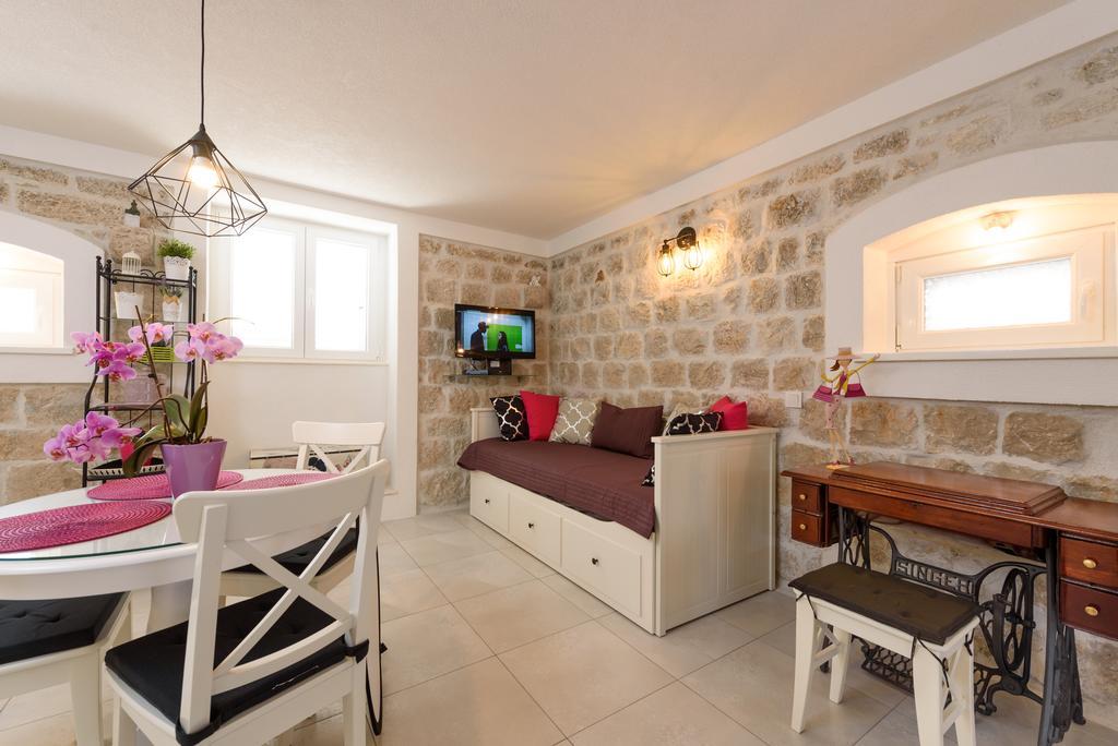 Studio Tironi 2 -Sonja Trogir Exterior photo